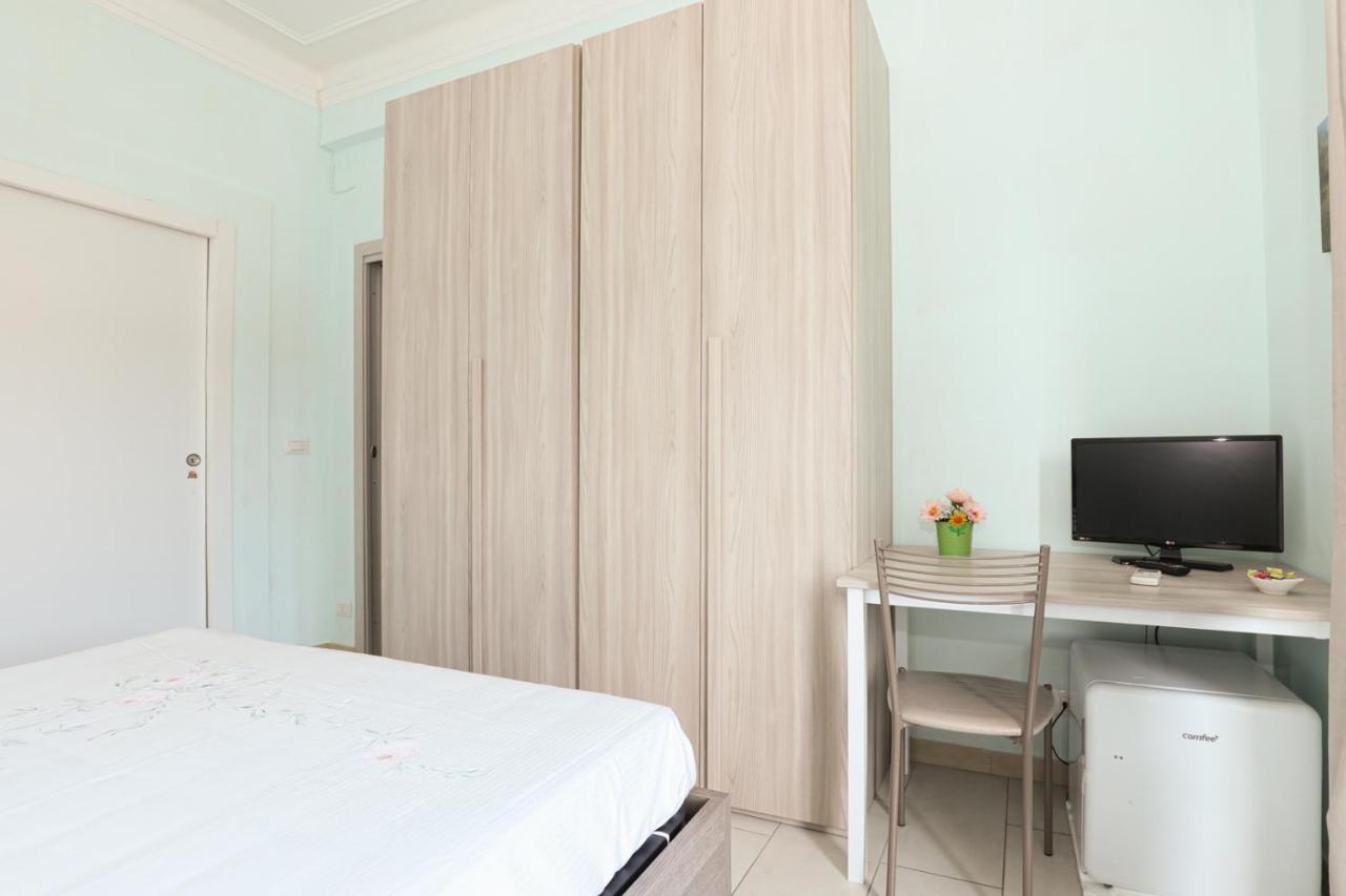 Affittacamere "San Martino Rooms" جنوة المظهر الخارجي الصورة