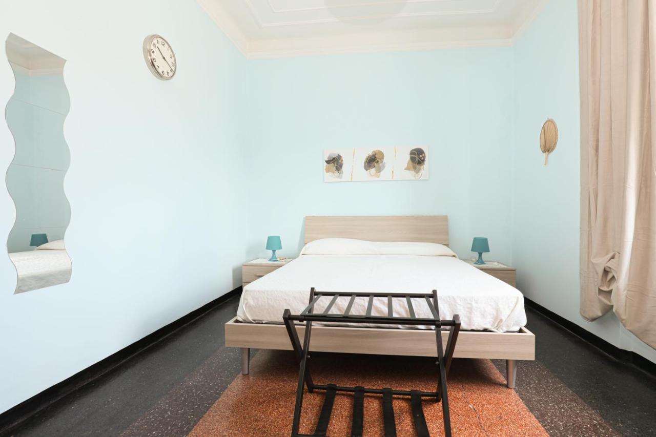 Affittacamere "San Martino Rooms" جنوة المظهر الخارجي الصورة